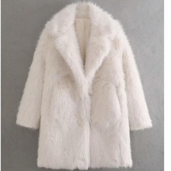 Fluffy Vegan Fur Oversized Winter Jacket - Picture 5 of 8